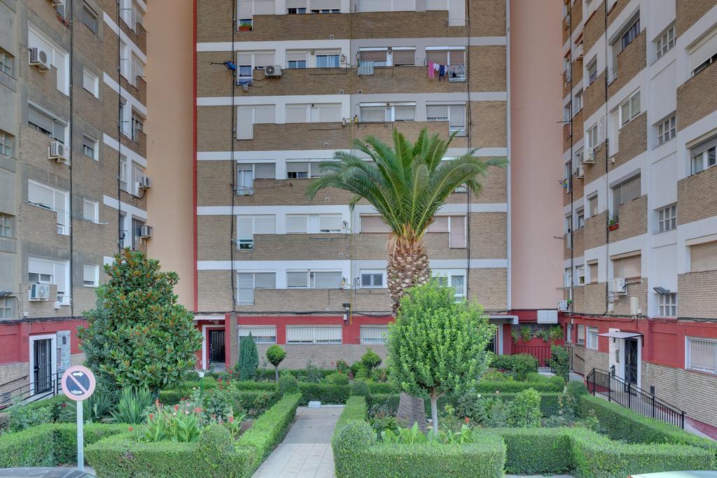Apartamentos San Lazaro Σαραγόσα Εξωτερικό φωτογραφία